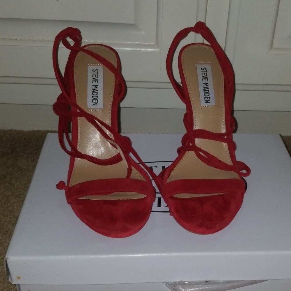 Red Heels Steve Madden